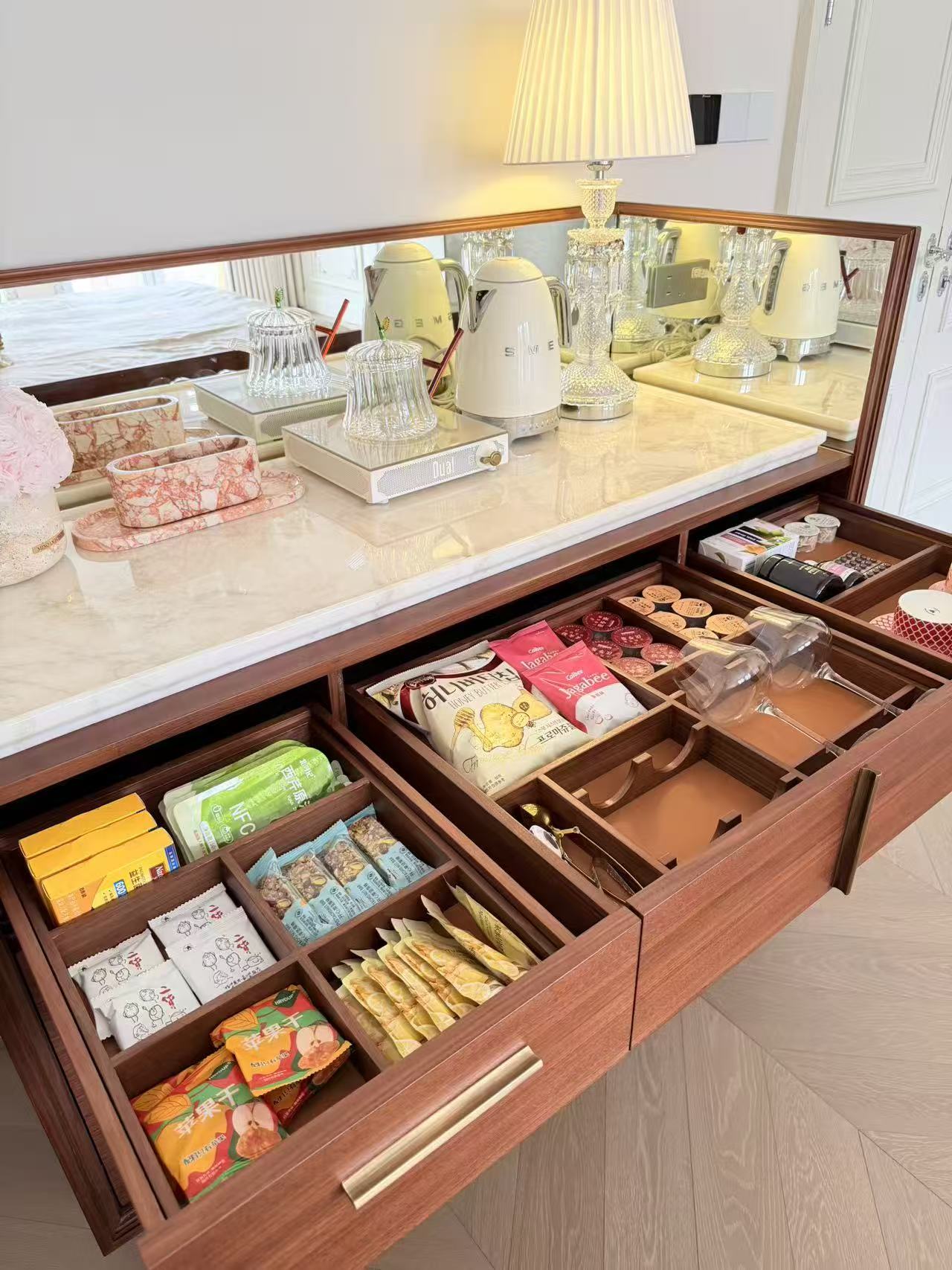 MINIBAR CABINET